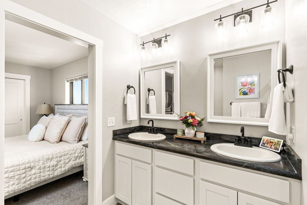 Image 30 of property listing at 2003 Meriwether Court, Great Falls, MT 59405