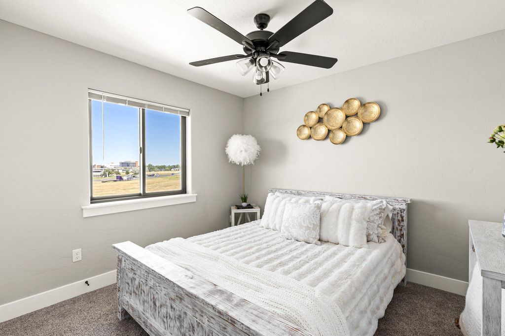 Image 31 of property listing at 2003 Meriwether Court, Great Falls, MT 59405