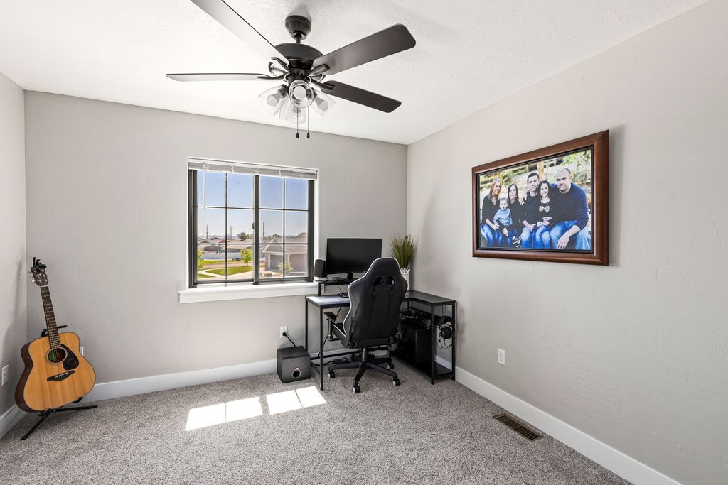 Image 34 of property listing at 2003 Meriwether Court, Great Falls, MT 59405