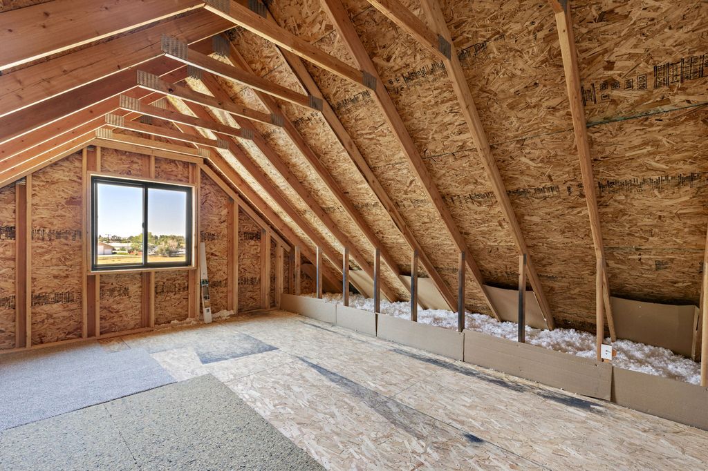 Image 37 of property listing at 2003 Meriwether Court, Great Falls, MT 59405