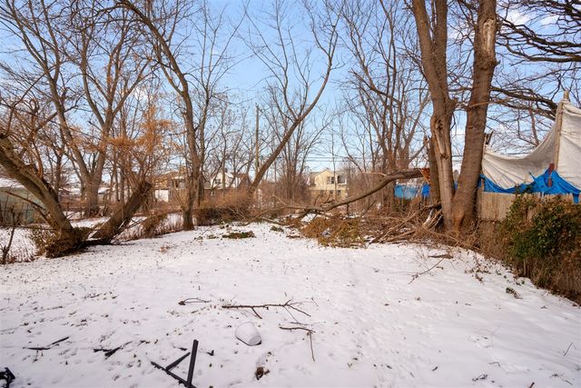 11801 Elmdale Street, Detroit, MI 48213