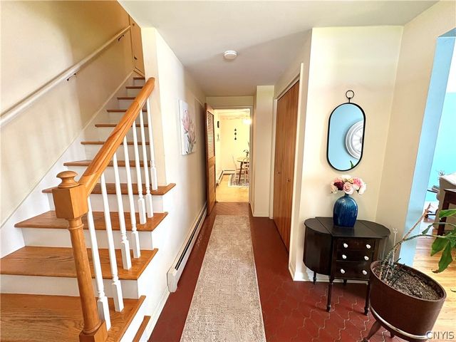 7553 Daphne Drive, Clay, NY 13212