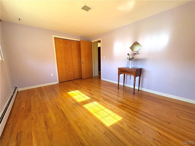 7553 Daphne Drive, Clay, NY 13212
