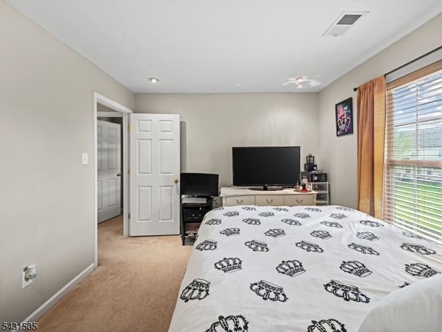 3 Caramel Dr, Lumberton Twp., NJ 08048