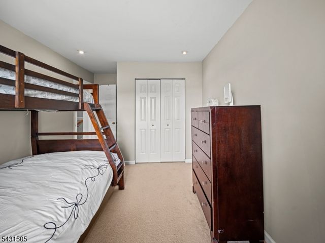 3 Caramel Dr, Lumberton Twp., NJ 08048