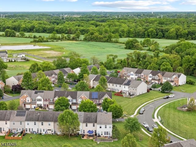 3 Caramel Dr, Lumberton Twp., NJ 08048