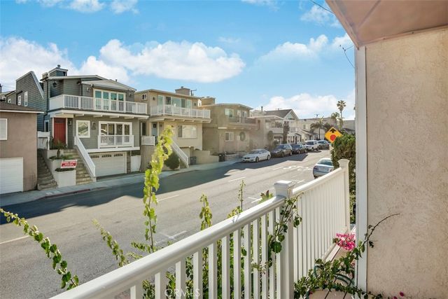 439 Longfellow, Hermosa Beach, CA 90254