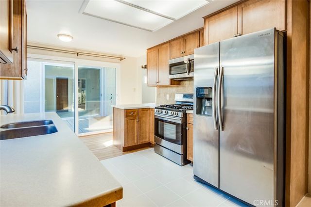 439 Longfellow, Hermosa Beach, CA 90254