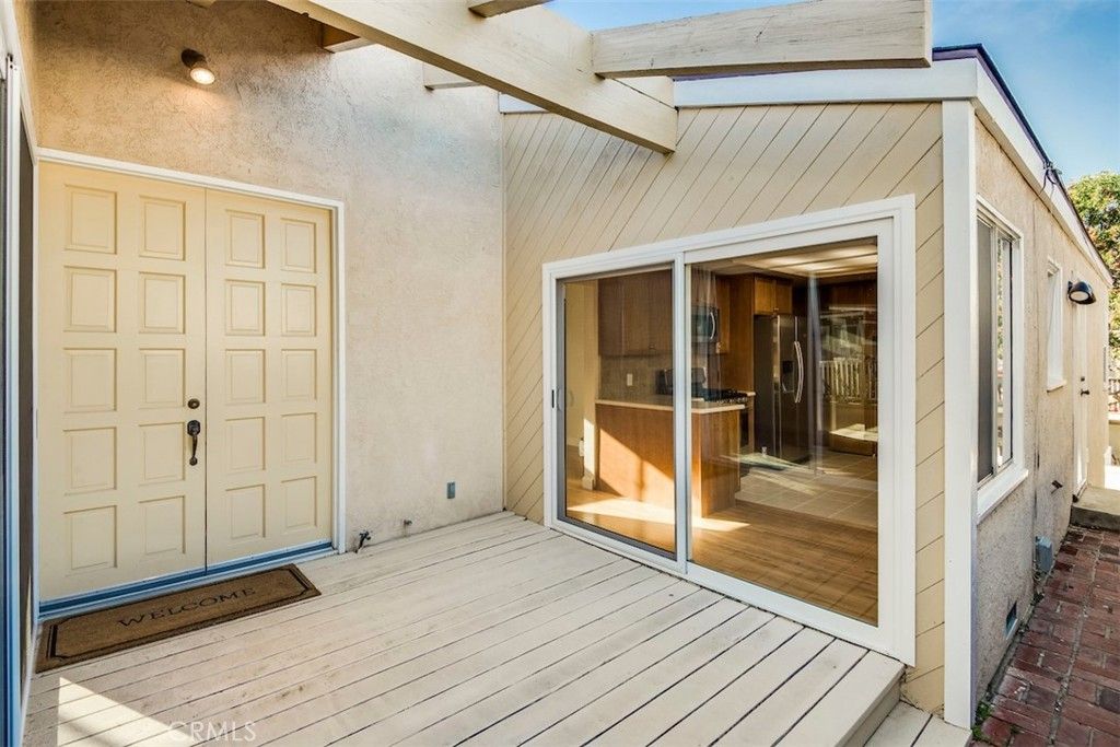 439 Longfellow, Hermosa Beach, CA 90254