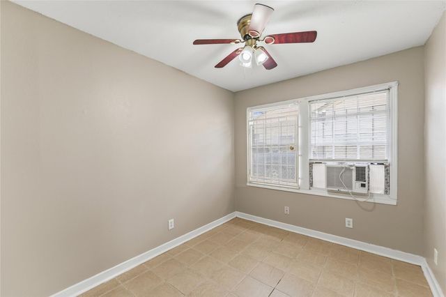 4814 Burma Road, Houston, TX 77033