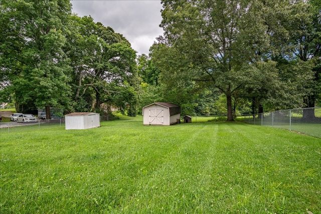 312 Prosser Rd, Lawrenceburg, TN 38464