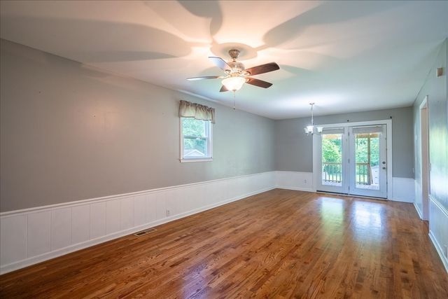 312 Prosser Rd, Lawrenceburg, TN 38464