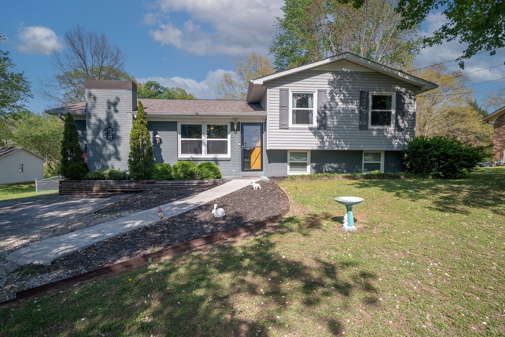 312 Prosser Rd, Lawrenceburg, TN 38464