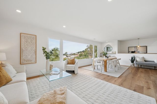 582 Euclid Ave, Berkeley, CA 94708