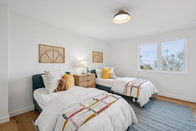 582 Euclid Ave, Berkeley, CA 94708