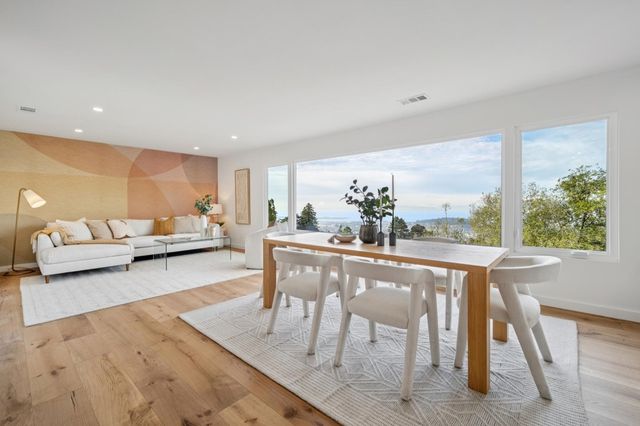 582 Euclid Ave, Berkeley, CA 94708