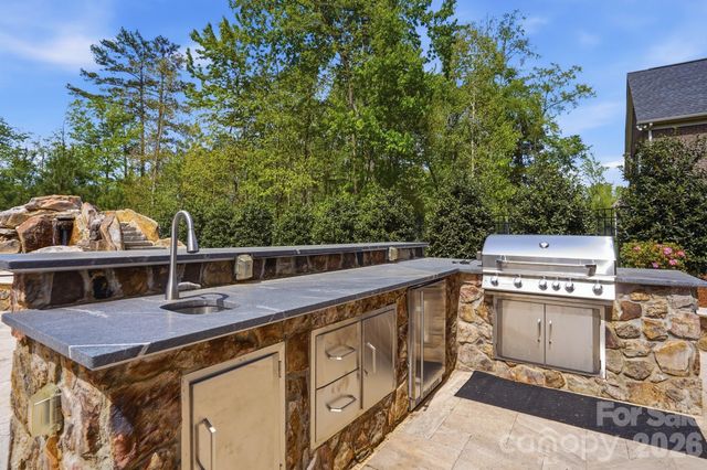 411 Turtleback Ridge, Weddington, NC 28104