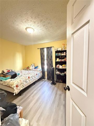 4400 Leafview Drive, Gillsville, GA 30543