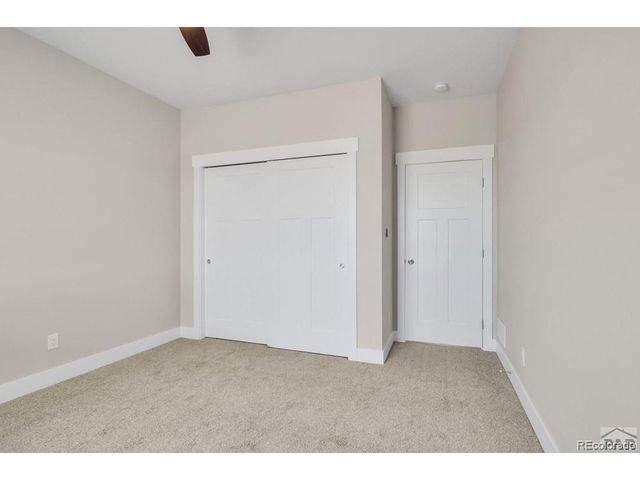 866 E Snyder Dr, Pueblo, CO 81007