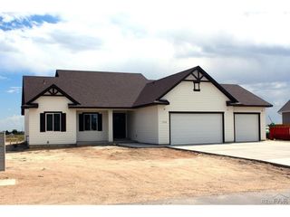 866 E Snyder Dr, Pueblo, CO 81007