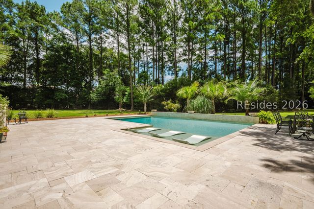 10 Derby Ct, Bluffton, SC 29910