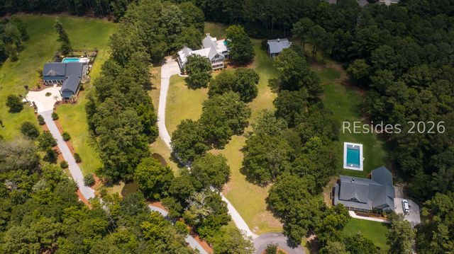 10 Derby Ct, Bluffton, SC 29910