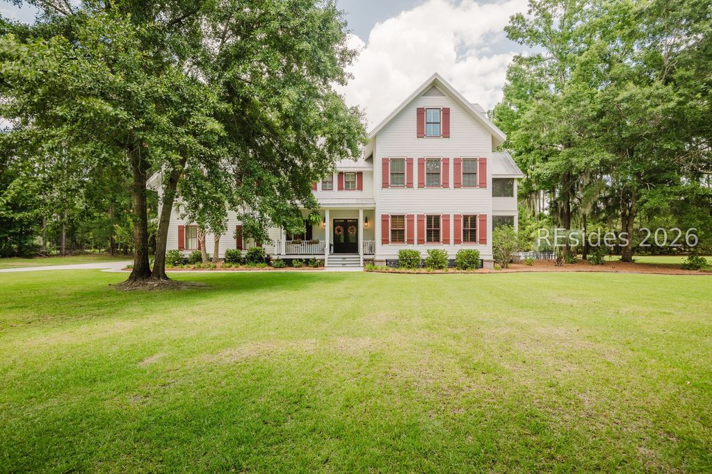 10 Derby Ct, Bluffton, SC 29910