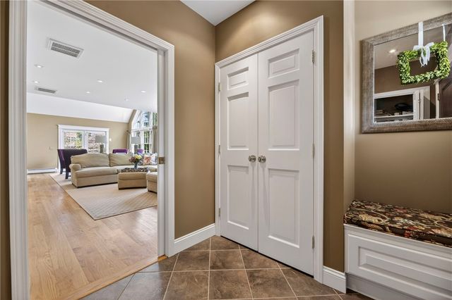 480 Comstock Parkway, Cranston, RI 02921