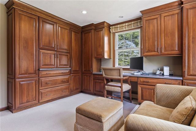 480 Comstock Parkway, Cranston, RI 02921