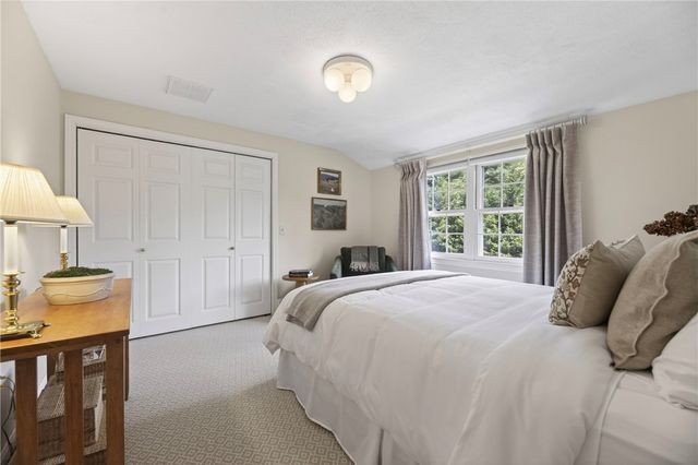 480 Comstock Parkway, Cranston, RI 02921