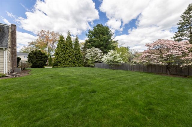 480 Comstock Parkway, Cranston, RI 02921