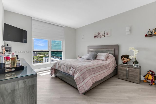 9066 SW 73rd Court 1208, Miami, FL 33156