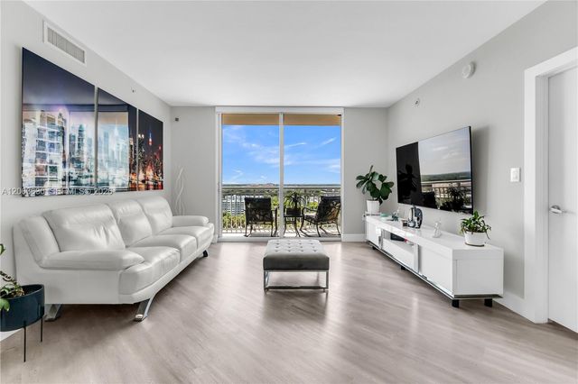 9066 SW 73rd Court 1208, Miami, FL 33156