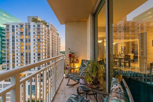 9066 SW 73rd Court 1208, Miami, FL 33156