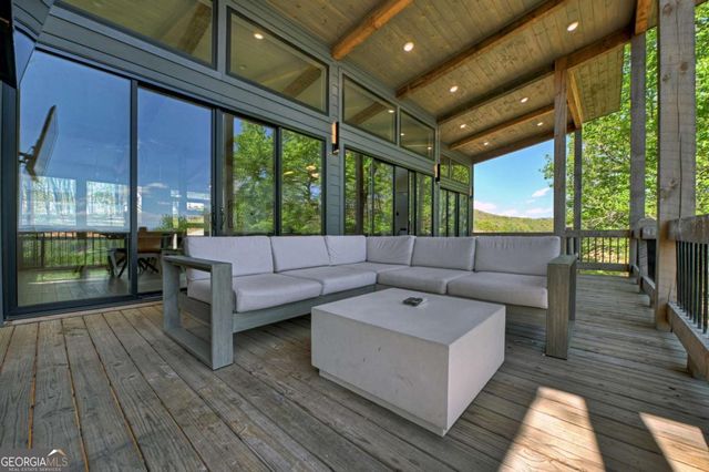 315 Blue Berry Ridge, Morganton, GA 30560