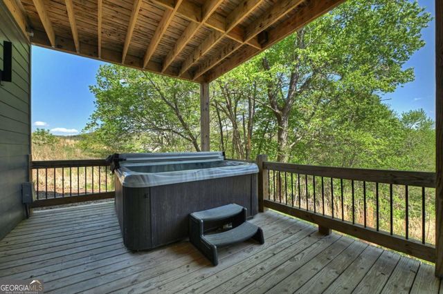 315 Blue Berry Ridge, Morganton, GA 30560