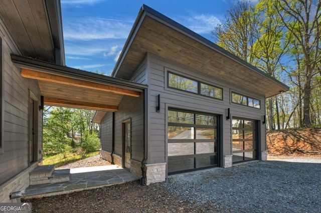 315 Blue Berry Ridge, Morganton, GA 30560