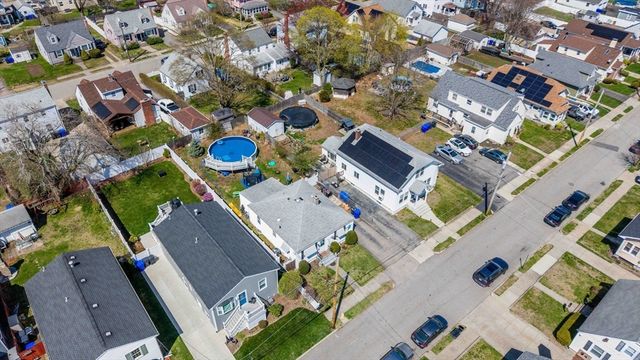 105 Enfield St, Pawtucket, RI 02861