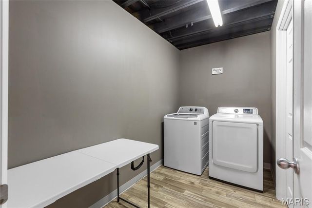 1506 N 5th Street, St Charles, MO 63301