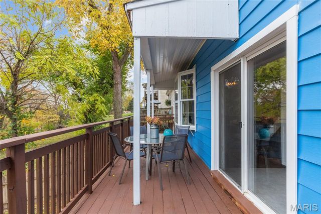 1506 N 5th Street, St Charles, MO 63301