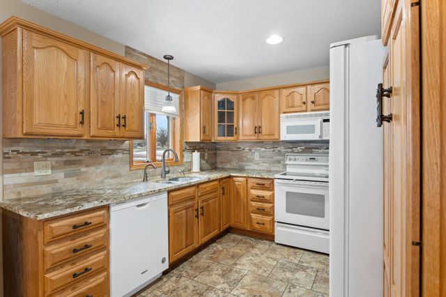 1260 Collegeway, Worthington, MN 56187