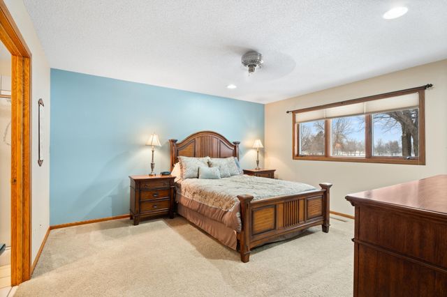 1260 Collegeway, Worthington, MN 56187