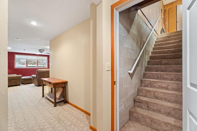 1260 Collegeway, Worthington, MN 56187