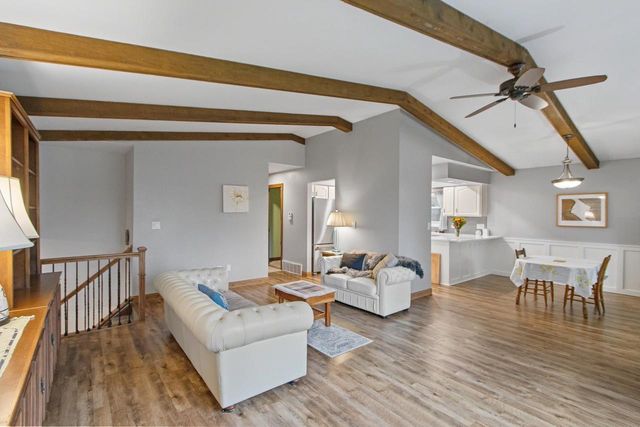 619 12th Avenue, New Glarus, WI 53574