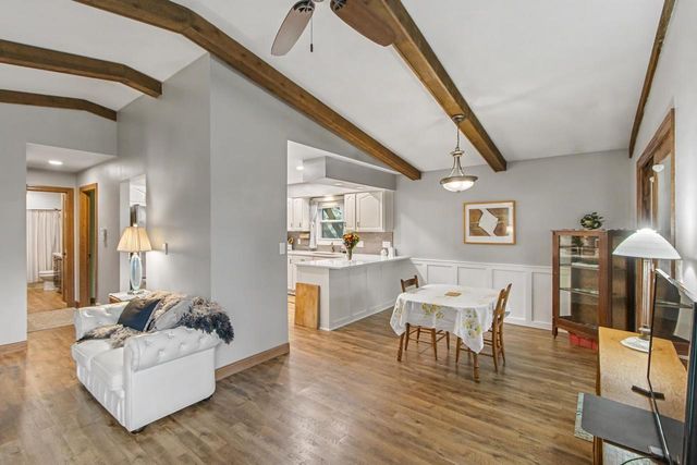 619 12th Avenue, New Glarus, WI 53574