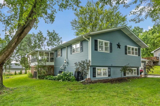 619 12th Avenue, New Glarus, WI 53574