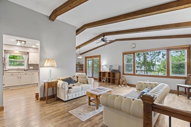 619 12th Avenue, New Glarus, WI 53574