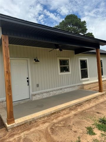 3504 E 4th Street, Russellville, AR 72802