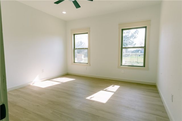 3504 E 4th Street, Russellville, AR 72802