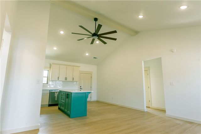 3504 E 4th Street, Russellville, AR 72802